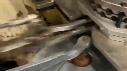 元寶巧克力糖生產設備 高效自動化與節日傳統的完美結合